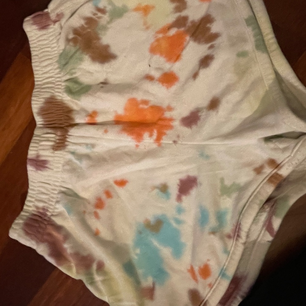 Cute Tide dye shorts